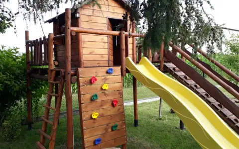 Jak zrobić plac zabaw w ogrodzie - proste kroki i bezpieczne rozwiązania