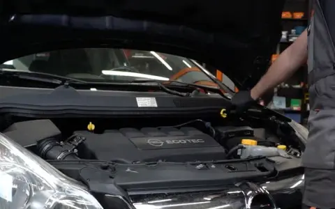 Ölfilter wechseln beim Opel Corsa D: So vermeiden Sie teure Fehler