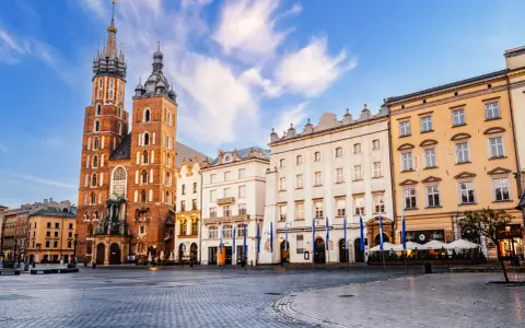 Kraków: Odkryj jego magię! Atrakcje, plany i praktyczne porady