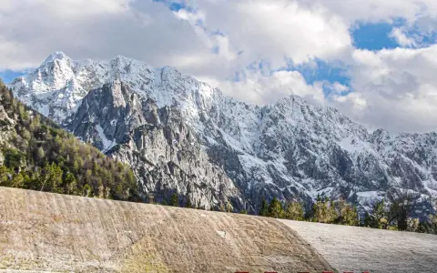 Planica jakie góry otaczają dolinę? Odkryj ich piękno i wysokości