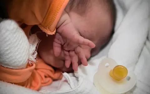 Adopcja z Okna Życia: Czy skrócisz drogę? Odkryj fakty!