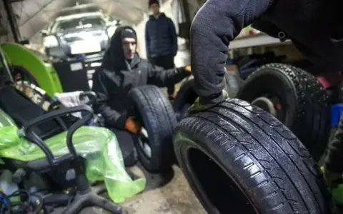 Kiedy zmieniać opony na letnie? Zasada 7°C, prawo i bezpieczeństwo