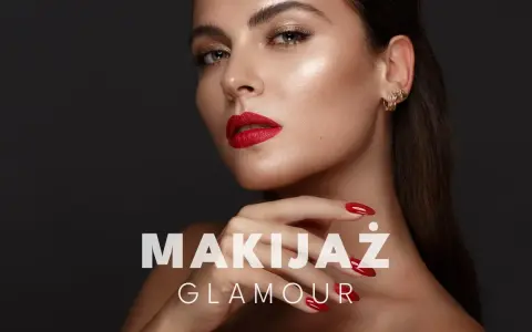 Kobieta z idealnym makijażem glamour: czerwone usta, złote cienie do powiek i perfekcyjnie pomalowane paznokcie.