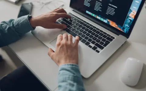 mBank: Przewalutowanie bez prowizji? Odkryj Usługę Wielowalutową!