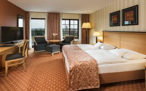 Maritim Hotel Dresden: Lage, Zimmer, Preise & Top-Bewertungen