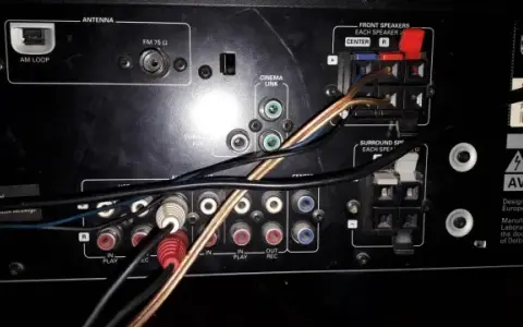 Jak podłączyć kabel AV do telewizora – proste kroki i wskazówki