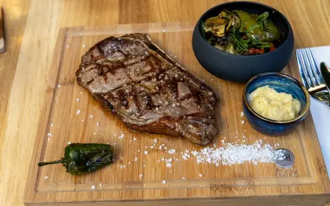 Butcher Grill Kraków: Opinie o stekach, burgerach i cenach czy warto?