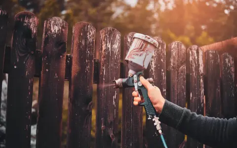 Dobór dyszy pistoletu lakierniczego: Maluj bez wad! Poradnik