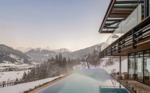 Hotel Goldener Berg: Luxus & Erholung auf 1.750m | Ihr Guide