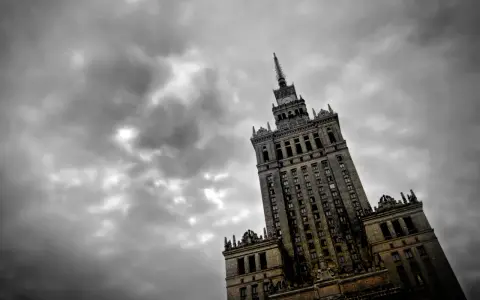 Porównanie salonów rozrywki w Polsce i innych krajach Unii Europejskiej: kompleksowy przewodnik