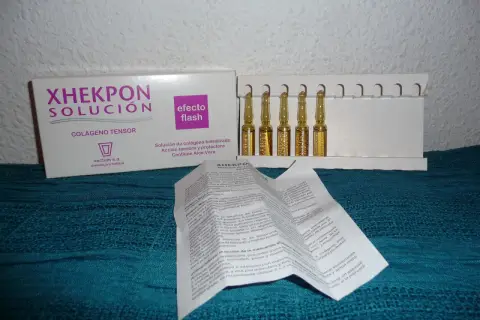Xhekpon Solución con colágeno y Aloe Vera. Opinión dermatólogo: ideal para efecto flash, acción tensora y protectora.