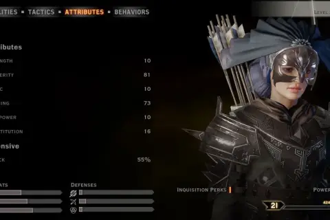 Sera, poziom 21 łotrzycy z Dragon Age, z wysoką zręcznością i niską magią. Jej atrybuty są kluczowe dla jej roli.