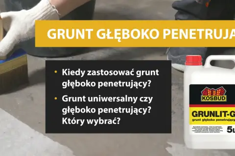 Ręka w rękawicy nakłada grunt głęboko penetrujący pędzlem na betonową posadzkę. Obok kanister z produktem.