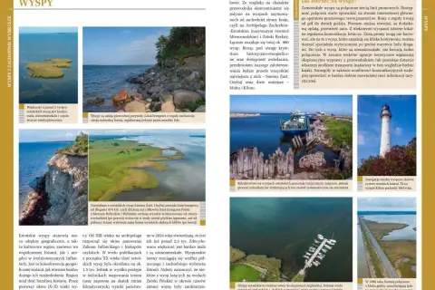 Widok na skalisty przylądek z morzem w tle. Na pierwszym planie kamienie i trawa, w oddali widać wodę i niewielkie wysepki.