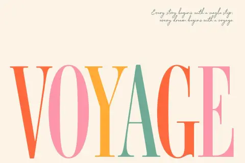 Kolorowe litery tworzą napis "VOYAGE". Nad nim napis: "Każde marzenie zaczyna się od podróży (voyage)".