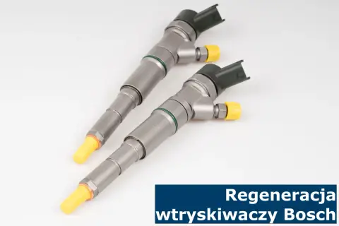 Dwa wtryskiwacze Bosch po regeneracji, gotowe do montażu.