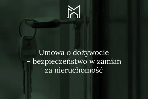 Klucz do drzwi, symbol bezpieczeństwa. Umowa o dożywocie a długi dożywotnika – jak zabezpieczyć przyszłość?