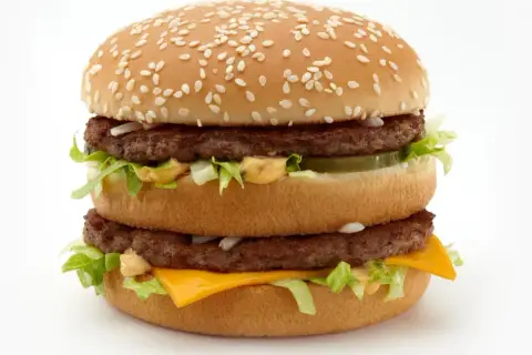 Ile kalorii ma hamburger z McDonald's? Zaskakujące fakty o kaloriach