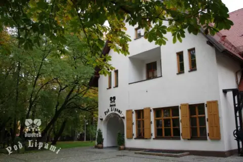 Dworek pod Lipami: Dom opieki fakty, koszty, opinie. Wybierz dobrze!