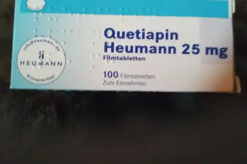 Opakowanie leku Quetiapin Heumann 25 mg, 100 tabletek.