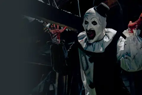 Krwawy Art the Clown, z przerażającym uśmiechem, zapowiada nadchodzący horror Terrifier 3.