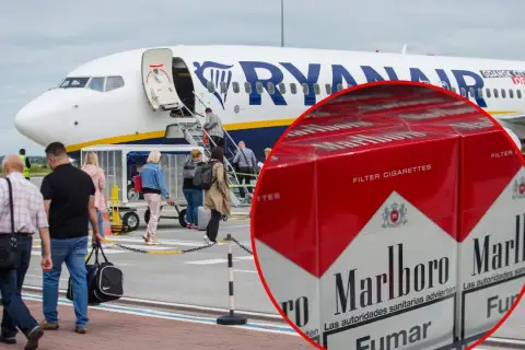 Pasażerowie wsiadają do samolotu Ryanair, a w tle widać paczki papierosów Marlboro. Zastanawiasz się, ile paczek papierosów można przewieźć samolotem?
