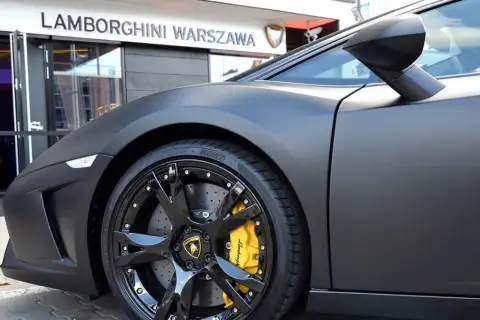 Ile Lamborghini w Polsce? Raport, modele i mapa luksusu