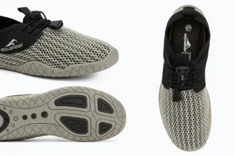 Buty do wody: Jaki model wybrać? Poradnik i przegląd rodzajów