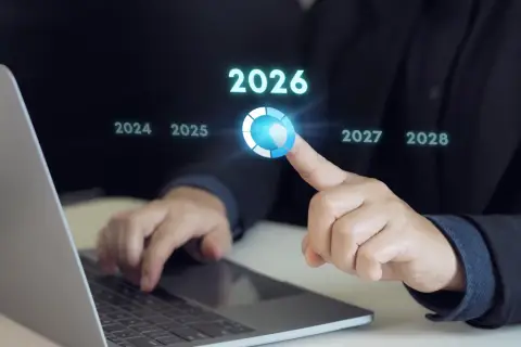 Planowanie przyszłości: ile wynosi odprawa emerytalna nauczyciela dyplomowanego? Analiza danych do 2028 roku.