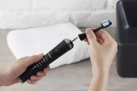Soniczna czy magnetyczna szczoteczka – która lepiej dba o Twoje zęby?
