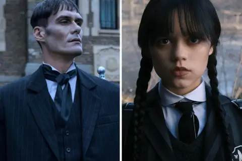 Wednesday Addams i Lurch w czarnych strojach, obok siebie.
