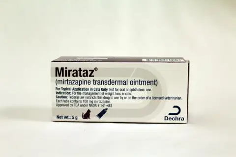 Opakowanie Mirataz, maści z mirtazapiną dla kotów, pomagającej w leczeniu utraty wagi.