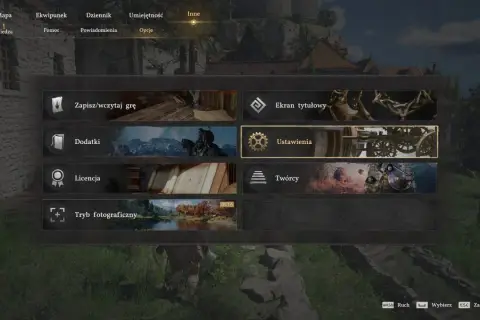 Menu gry z opcjami: Zapisz/wczytaj grę, Dodatki, Licencja, Tryb fotograficzny, Ekran tytułowy, Ustawienia, Twórcy. W tle widać efekt motion blur.