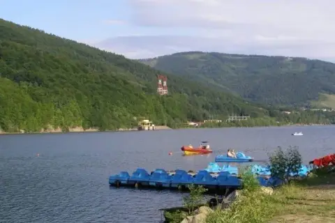 Kemping jezioro Żywieckie: idealne miejsce na rodzinny wypoczynek