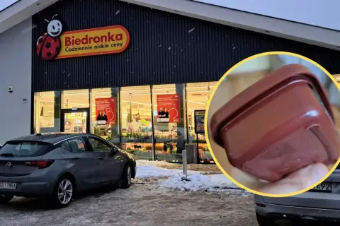 W Biedronce kupiłem pastę miso. Zima za oknem, śnieg na parkingu, a ja mam nowy składnik do kuchni.