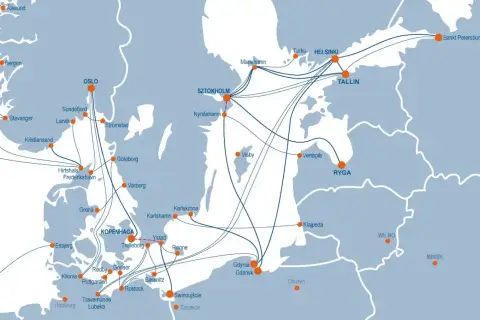 Mapa połączeń promowych: Gdańsk, Helsinki, Sztokholm, Tallinn, Ryga, Kopenhaga i inne porty Bałtyku.