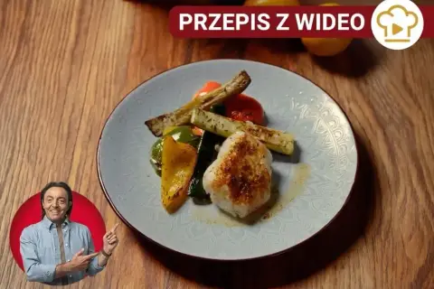 Pyszny obiad z air fryera: ryba z pieczonymi warzywami. Proste przepisy na zdrowy obiad.