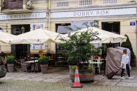 Gdzie zjeść w Jasnej Górze? Najlepsze restauracje i kawiarnie