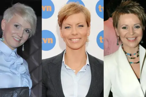 Trzy uśmiechnięte prezenterki TVN: po lewej w błękitnej koszuli, w środku w marynarce, po prawej w białej, z nagrodą.