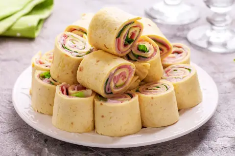 Placki tortilla z czym podać, aby zaskoczyć swoich gości