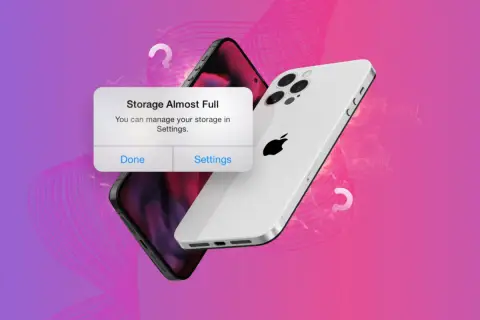 Komunikat "Storage Almost Full" na iPhonie. Dowiedz się, jak zwolnić miejsce na iPhonie, klikając "Settings".