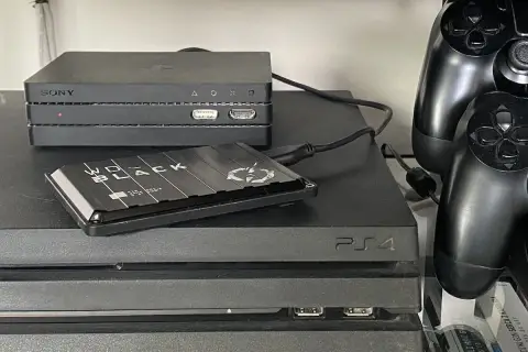 Jaka karta pamięci do PS4? Top 3 modele, które nie zawiodą graczy