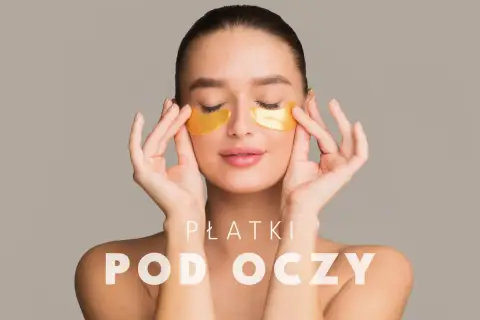 Kobieta z płatkami pod oczy, które dodają blasku. Czy stosujesz je rano czy wieczorem?