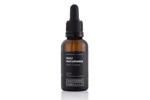 Butelka z kroplomierzem, zawierająca olej makadamia 100% Organic. Idealny do olejowania włosów na sucho.