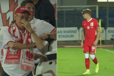Wzruszony kibic w czapce "POLSKA" i szaliku z orłem, obok dumny nicola zalewski tata na boisku.