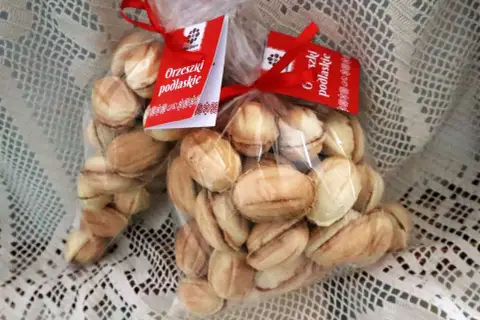 Gdzie kupić ciastka orzeszki? Sprawdź najlepsze oferty i ceny