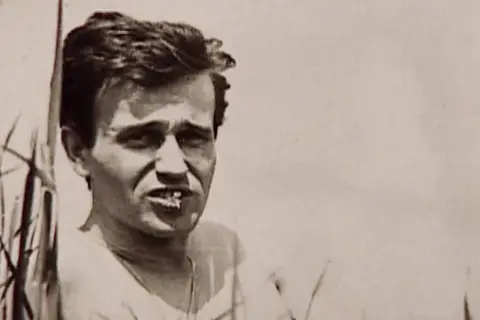 Łukasz Nowicki: Fascynująca biografia i osiągnięcia aktora