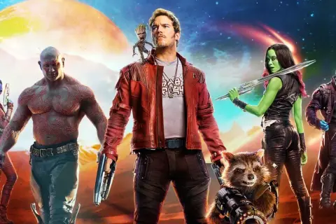 Strażnicy Galaktyki obsada: Star-Lord, Gamora, Drax, Rocket, Groot i Nebula gotowi do akcji.