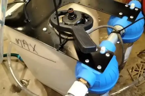 Czyszczenie instalacji CO domowym sposobem - uniknij kosztownych błędów