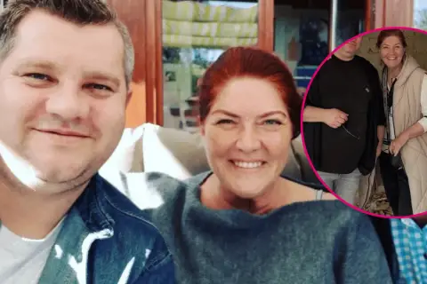 Artur Witkowski z rodziną, mimo choroby, cieszy się wspólnymi chwilami. Uśmiechnięci ludzie na zdjęciu.